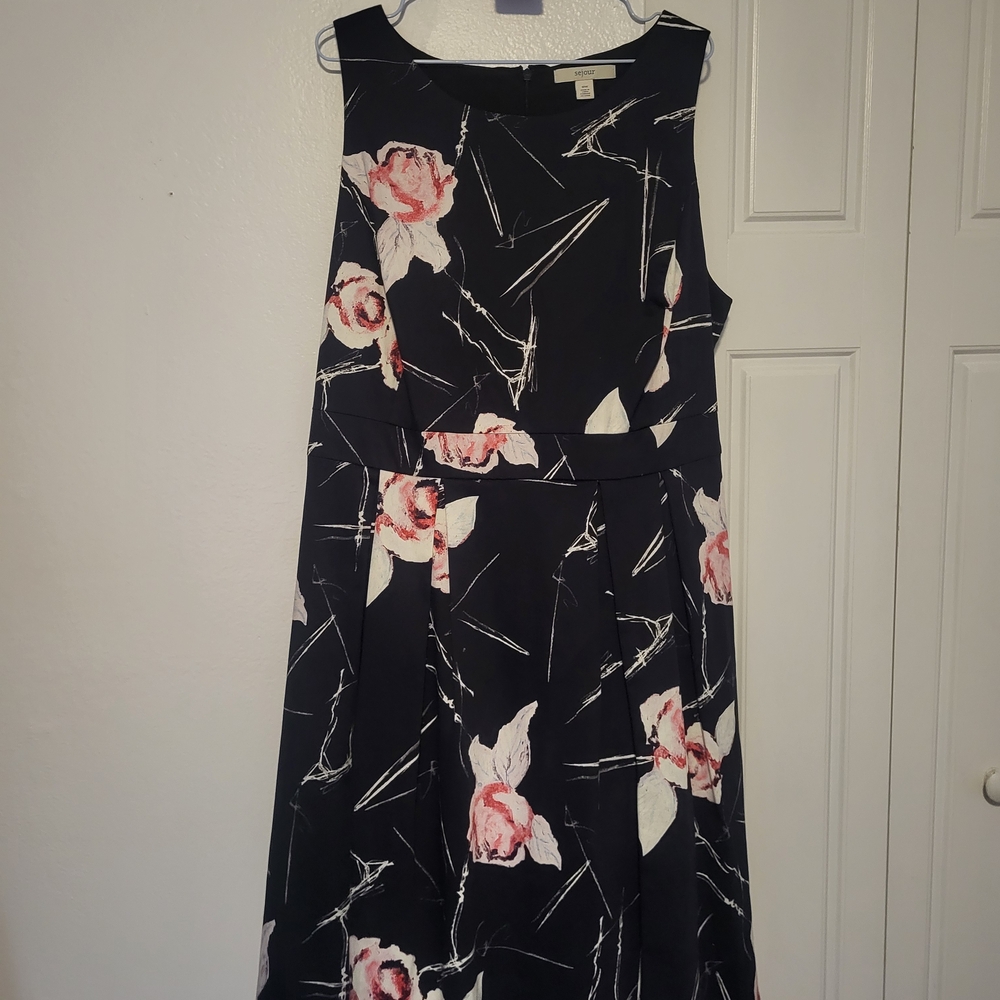 Sejour Black and Pink Floral Midi Dress